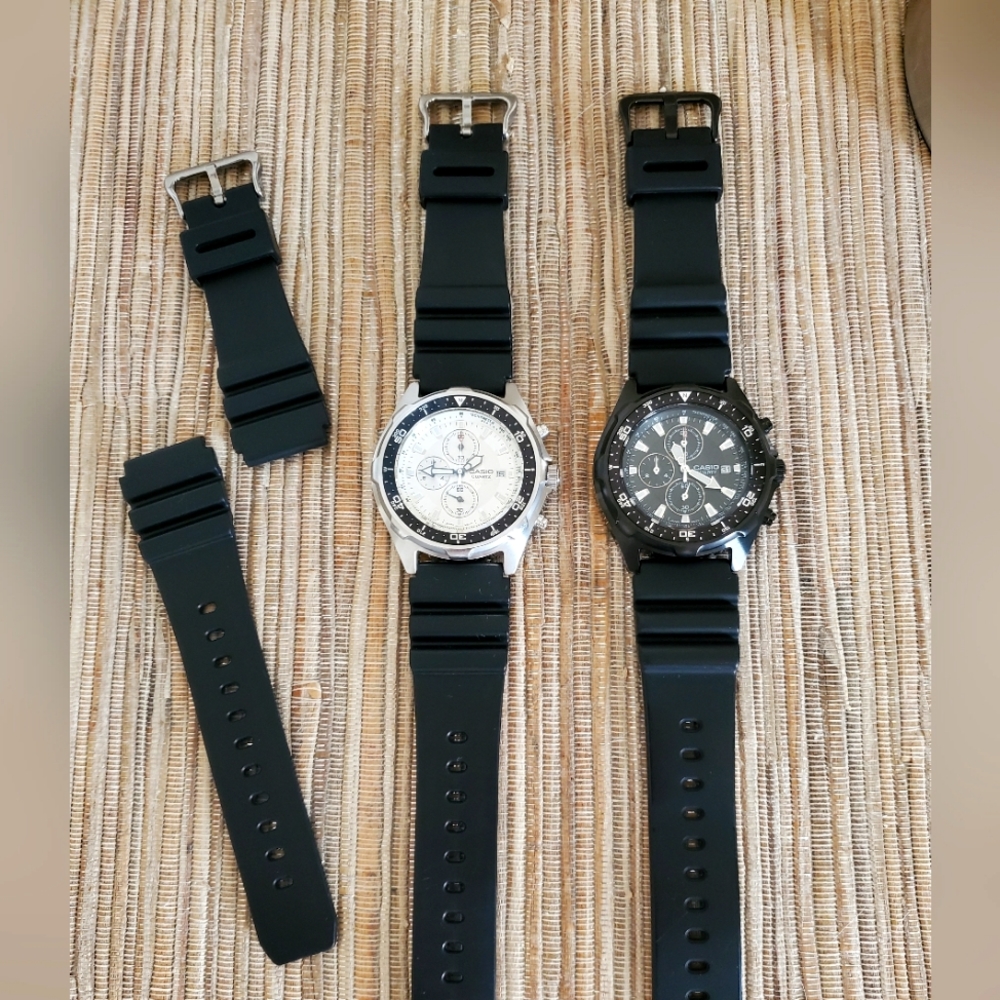 2 CASIO Diver's Men's Watches + Extra Band